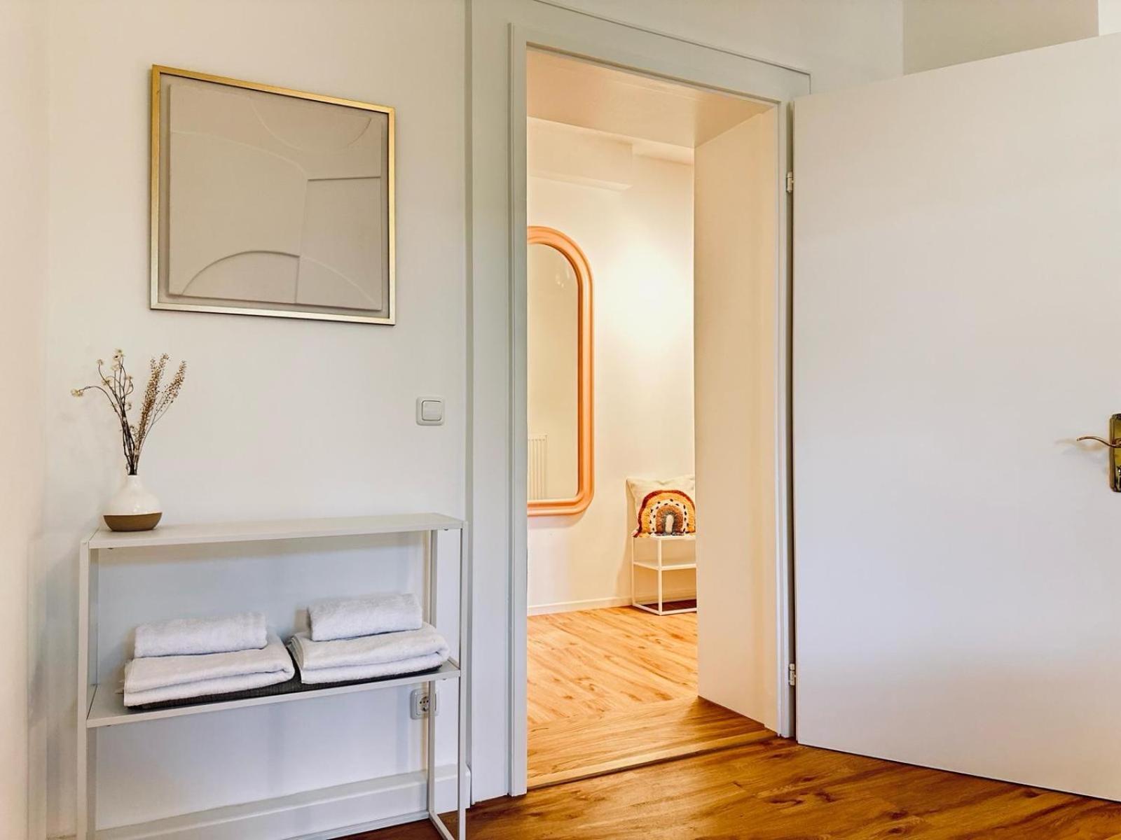 Grosszuegig Und Super Zentral Appartement Regensburg Buitenkant foto